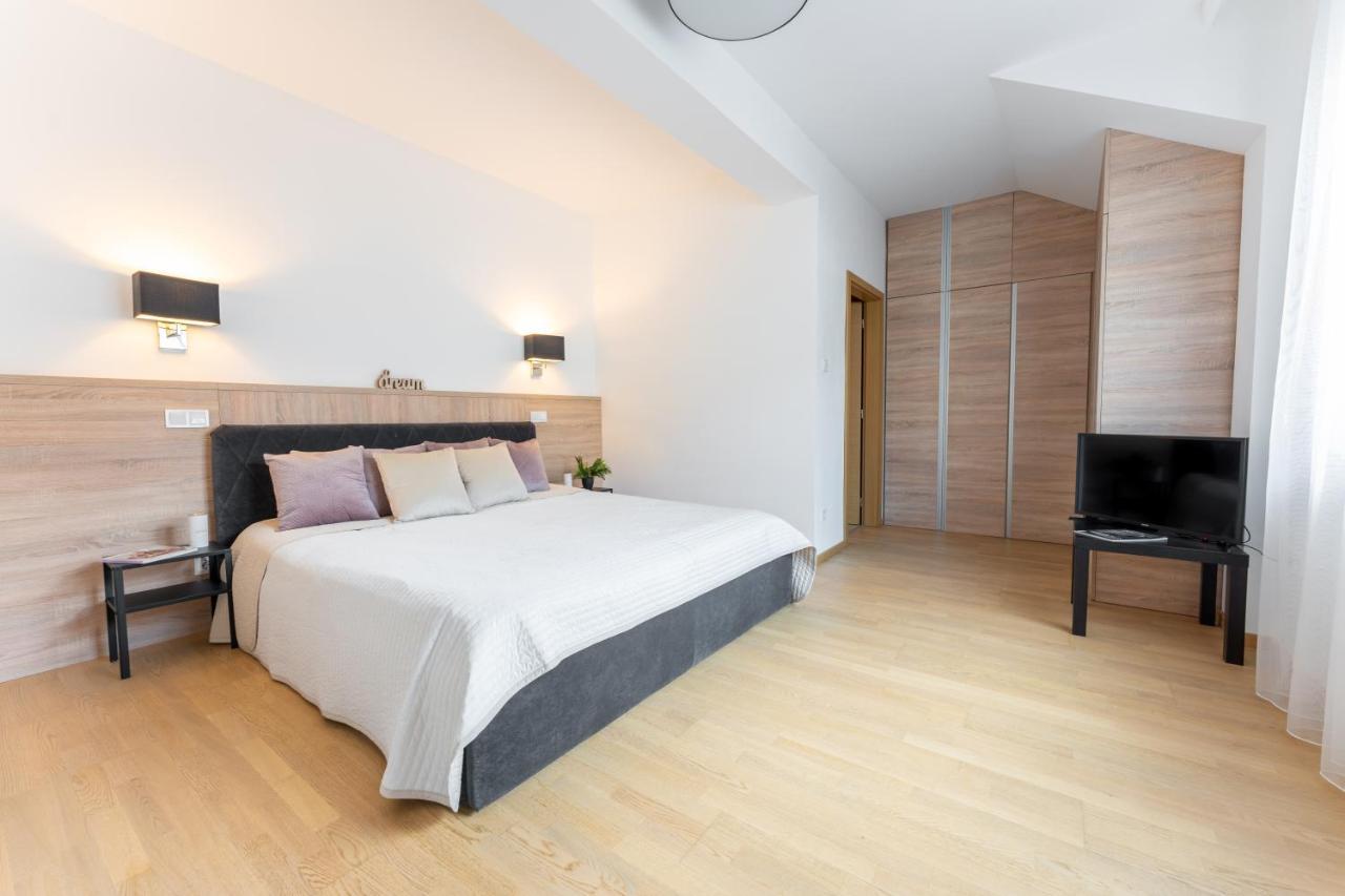 Rose Lux Residence Budapest Exteriör bild